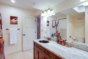 Modern Bellingham Retreat Near Galbraith Mountain!