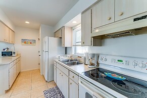 Englewood Escape Near Beaches: Pets Welcome!