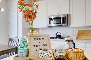 Modern Lake Point Home - 1 Mi to Great Salt Lake!