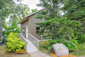 Lakefront Wisconsin Cabin: Dock, Walk to Beach!