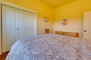 West Richland Home w/ Vineyard & Mountain Views!