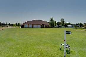 West Richland Home w/ Vineyard & Mountain Views!