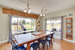 Kid-friendly Pasco Farmhouse w/ Playset, Game Room