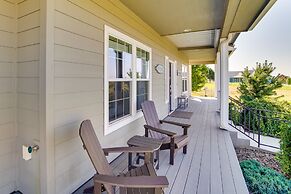 Kid-friendly Pasco Farmhouse w/ Playset, Game Room