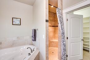 Kid-friendly Pasco Farmhouse w/ Playset, Game Room