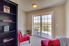 Kid-friendly Pasco Farmhouse w/ Playset, Game Room