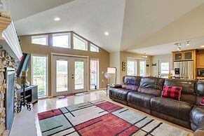 White Swan Lake Home Near Hiking & Snowmobiling!