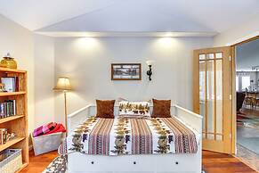 White Swan Lake Home Near Hiking & Snowmobiling!