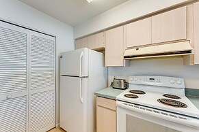 Pet-friendly Englewood Getaway Near Ocean!