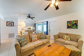 Pet-friendly Englewood Getaway Near Ocean!