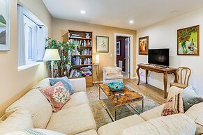 Fort Bragg 'secret Garden' Cabin w/ Hot Tub, Views