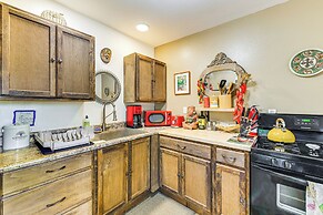 Fort Bragg 'secret Garden' Cabin w/ Hot Tub, Views