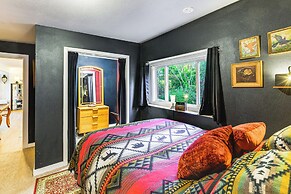 Fort Bragg 'secret Garden' Cabin w/ Hot Tub, Views