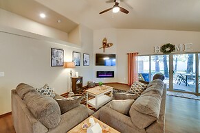 Pet-friendly Oldtown Retreat: Hot Tub + Kayaks!