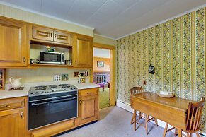 Cape House in Farmington w/ Shared Outdoor Pool!