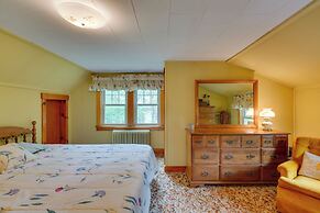 Cape House in Farmington w/ Shared Outdoor Pool!
