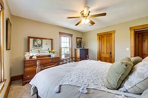 Countryside Home in Wooster w/ Patio & Fire Pit
