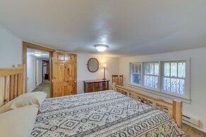 1 Mi to Lake Superior: Cottage w/ Sauna & Rec Room