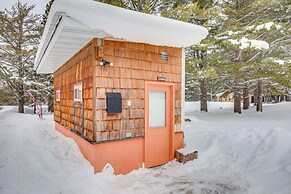 1 Mi to Lake Superior: Cottage w/ Sauna & Rec Room
