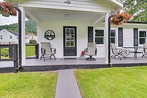 Mullens Home - Close to Hatfield-mccoy Trailhead!