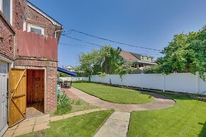 Lovely Apartment in Long Beach: 3 Blocks to Ocean!