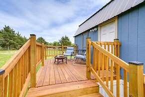 Peaceful Cabin Near Lake Texoma w/ Fire Pit!