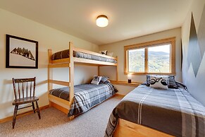 Luxury Vermont Vacation Rental: Private Hot Tub!