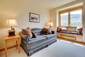 Luxury Vermont Vacation Rental: Private Hot Tub!