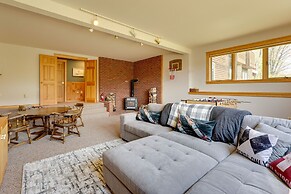 Luxury Vermont Vacation Rental: Private Hot Tub!