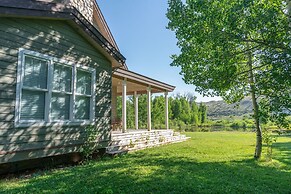 Tranquil Wyoming Cabin Near Uintas - 105 Acres!