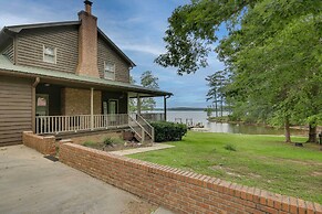 Lakefront Paradise With Private Deck & Kayaks!