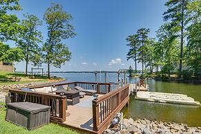 Lakefront Paradise With Private Deck & Kayaks!