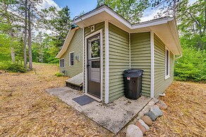 Enchanted Lake Huron Cottage w/ Beach Access!