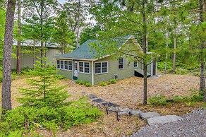 Enchanted Lake Huron Cottage w/ Beach Access!