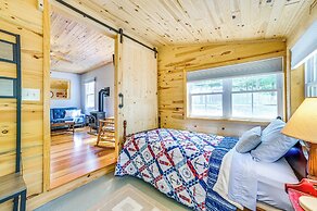 Enchanted Lake Huron Cottage w/ Beach Access!