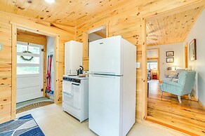 Enchanted Lake Huron Cottage w/ Beach Access!