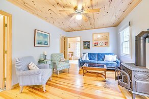 Enchanted Lake Huron Cottage w/ Beach Access!