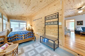 Enchanted Lake Huron Cottage w/ Beach Access!