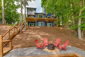 Waterfront Troutman Vacation Rental on Lake Norman