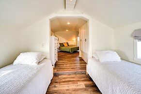 Waterfront Lake Poinsett Retreat w/ Fire Pit!