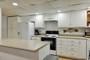 Spacious Lake Norman Retreat w/ Boat Ramp!