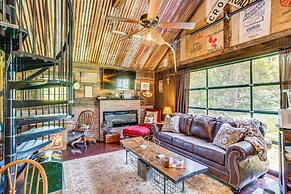 Lake Holbrook Waterfront Vacation Rental w/ Dock!