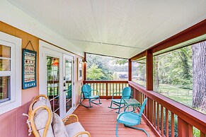 Lake Holbrook Waterfront Vacation Rental w/ Dock!