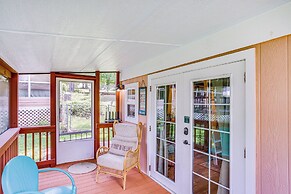 Lake Holbrook Waterfront Vacation Rental w/ Dock!