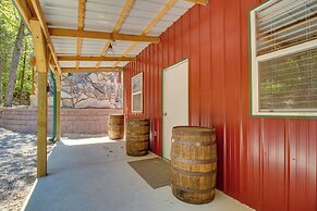 Lakefront Bull Shoals Cabin Rental: Pets Welcome!