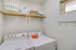 Hike, Fish & Explore: Spacious Yellville Retreat