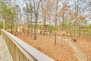 Serene Yellville Retreat w/ Hot Tub on 85 Acres