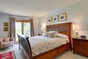 < 1 Mi to Camelback Resort: Home w/ Pool Table!