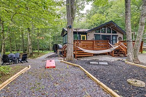 Deck, Fire Pit & Sauna: Big Bass Lake Getaway!