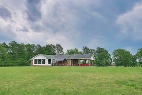 Tullahoma Vacation Rental < 8 Mi to Lynchburg!